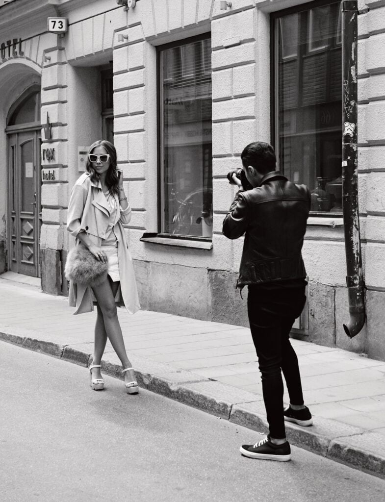 Fotografen Rami Hanna tar fotograferat Kenza Zouiten.