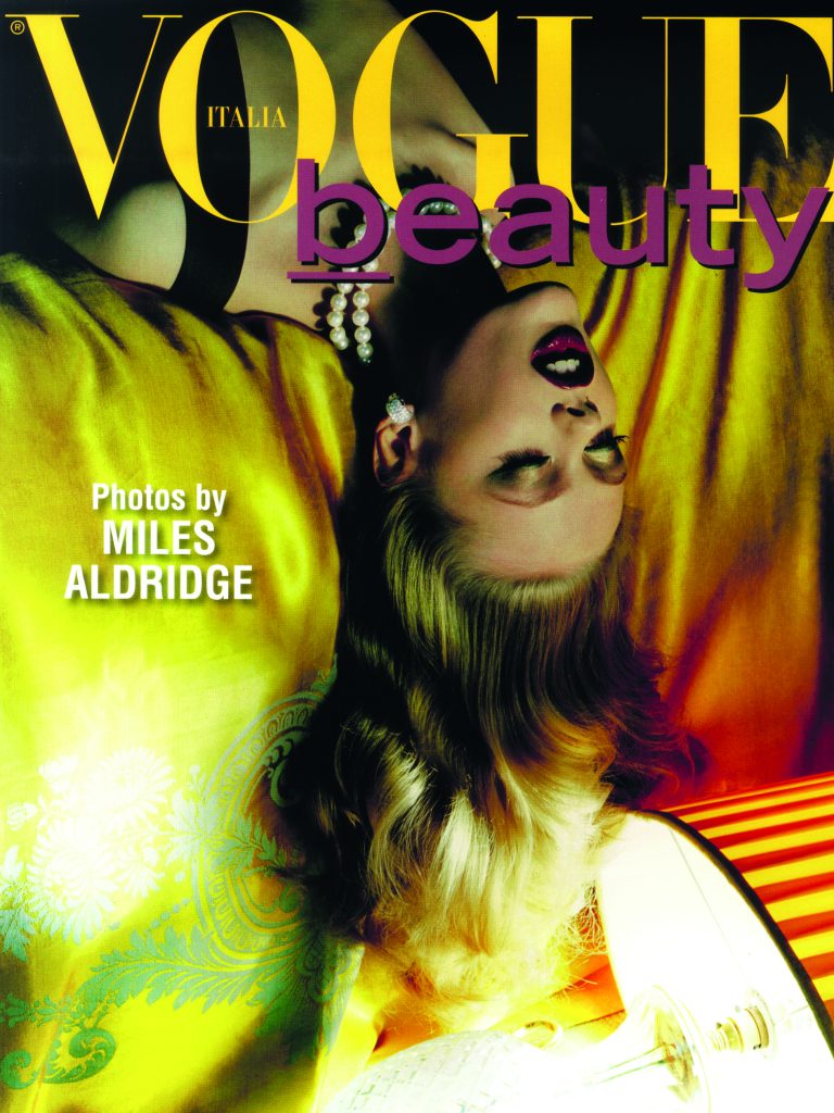 Frida Gustavsson i Vogue Beauty