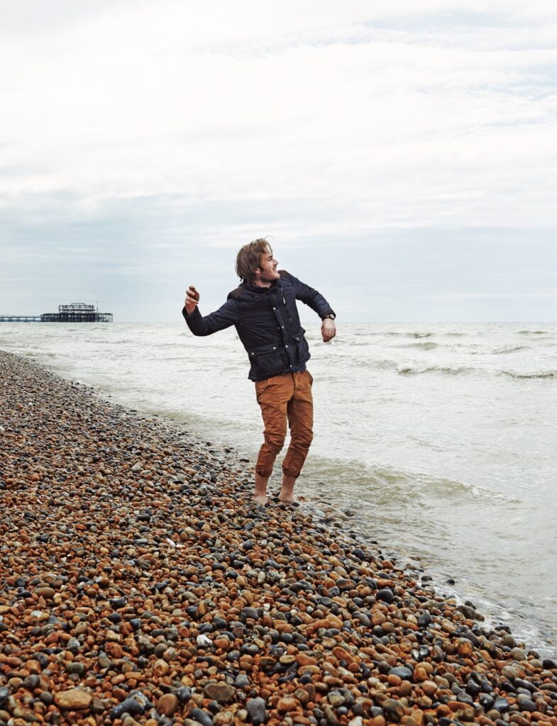 Pewdiepie p&aring; stranden i Brighton